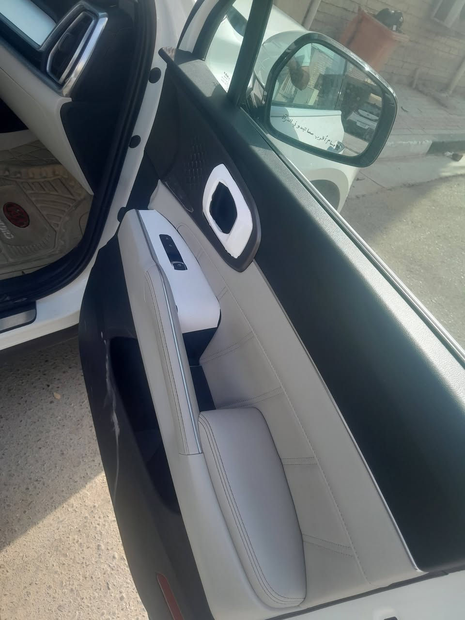 سورنتو٢٤ خليجي مكفوله من البارد والصبغ والتبديل ٦سلندر ٧راكب كيرماوس سايد بريك كهرباء جنطه كهرباء ماشيه ٢٨ رقم بابل الدولي هزه ورقم جديد تخم تاير وباتري جديد كشنات كهرباء ويل ١٩ سياره جديده جدا بيع اومراوس السياره موجوده بكربلاءهاتف ***********
