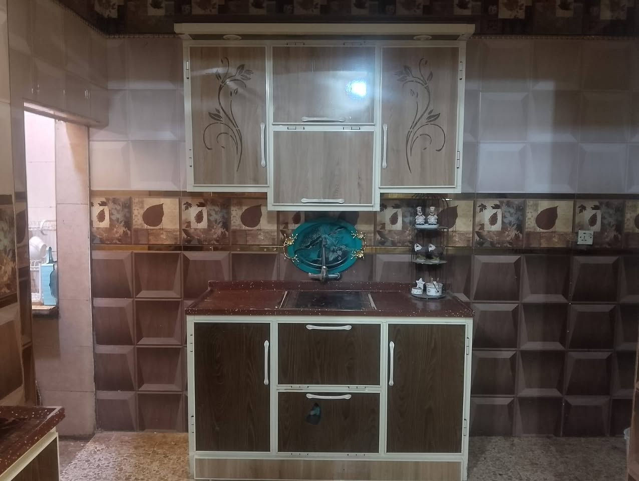 كاونتر للبيع مناسب الاتصال ***********
