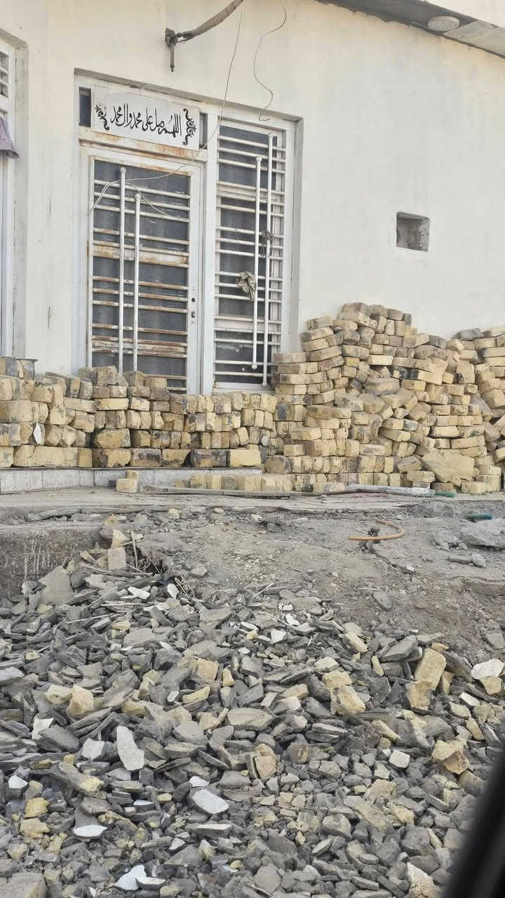 طابوك للببع ٣٠٠٠ طابوكه سعر الالف ٨٥ المكان الديوانيه التفاصيل ‪***********‬‏
