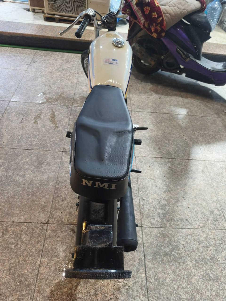 تعمير جديد 26  محرك BMW
سعر 650 مكاني بصره جزيره
***********
خابرني وتدلل
