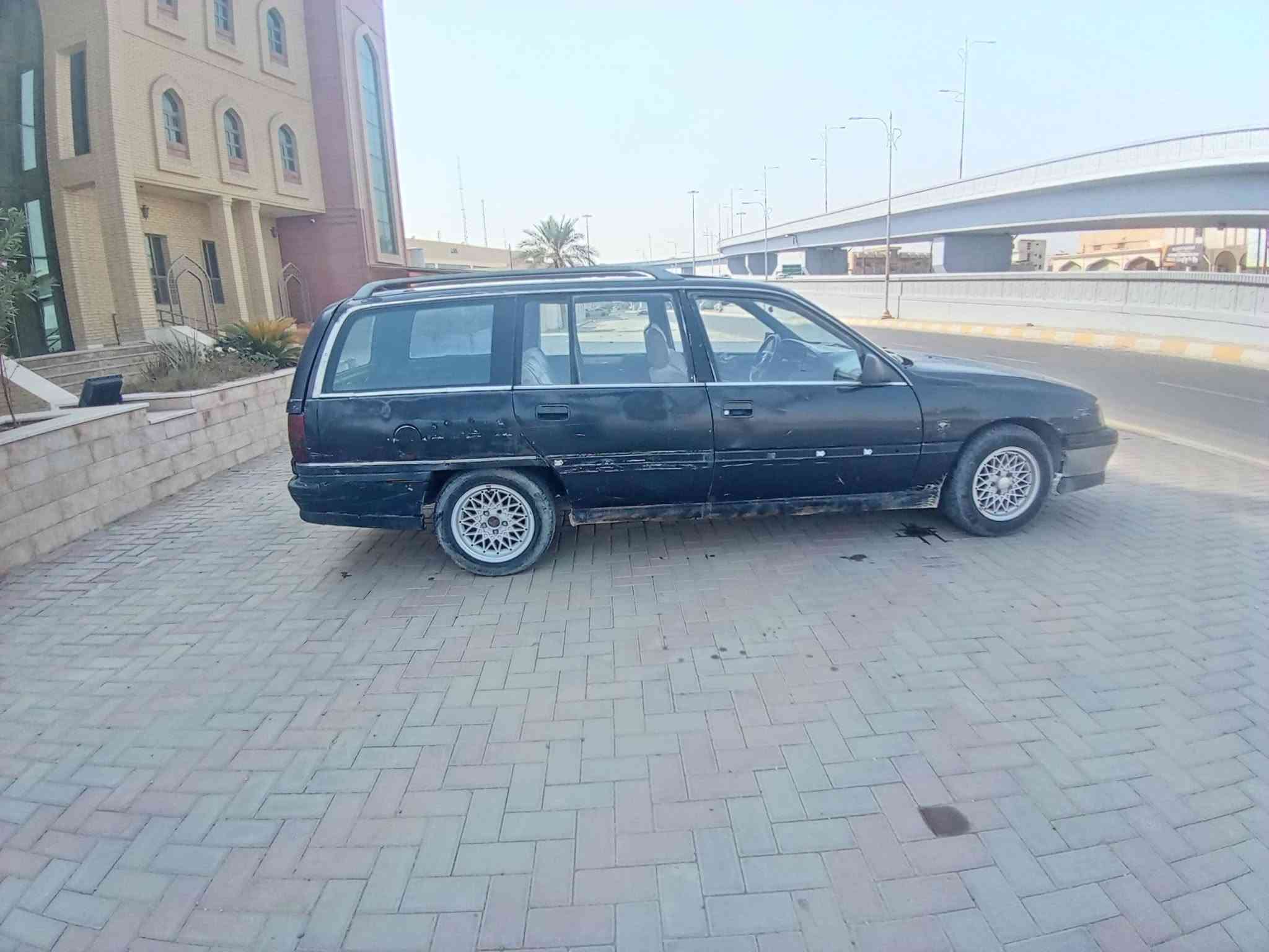 اوبل ستيشن • ١٩٩٢ • رقم صلاح الدين