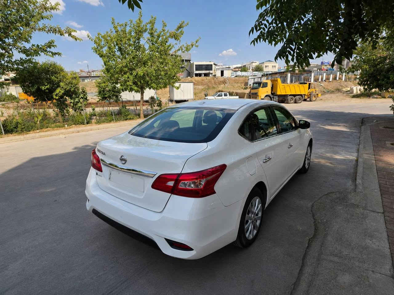 نيسان سنترا سپی به فرى ئه مريكى مه كينه ١.٨ ٢٠١٧ SV شاشه گەورە سوكان ڤۆڵیۆم كاميرا بلوتوس بيلادى تحديد سرعه ٢ پارچە ی بۆياخه بۆنيدوچەمەلەغ سه نه ویو هەزەی تا ٢٠٢٩تازە تحويل غه رامه گێڕ مەکینە بەشەرت *********** السليمانية, العراق

