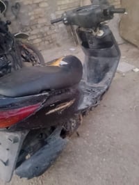 عندي هاي دراجه البيع طافيه كابريدر مالته تعبان مكان مدينة صدر الحميديه...