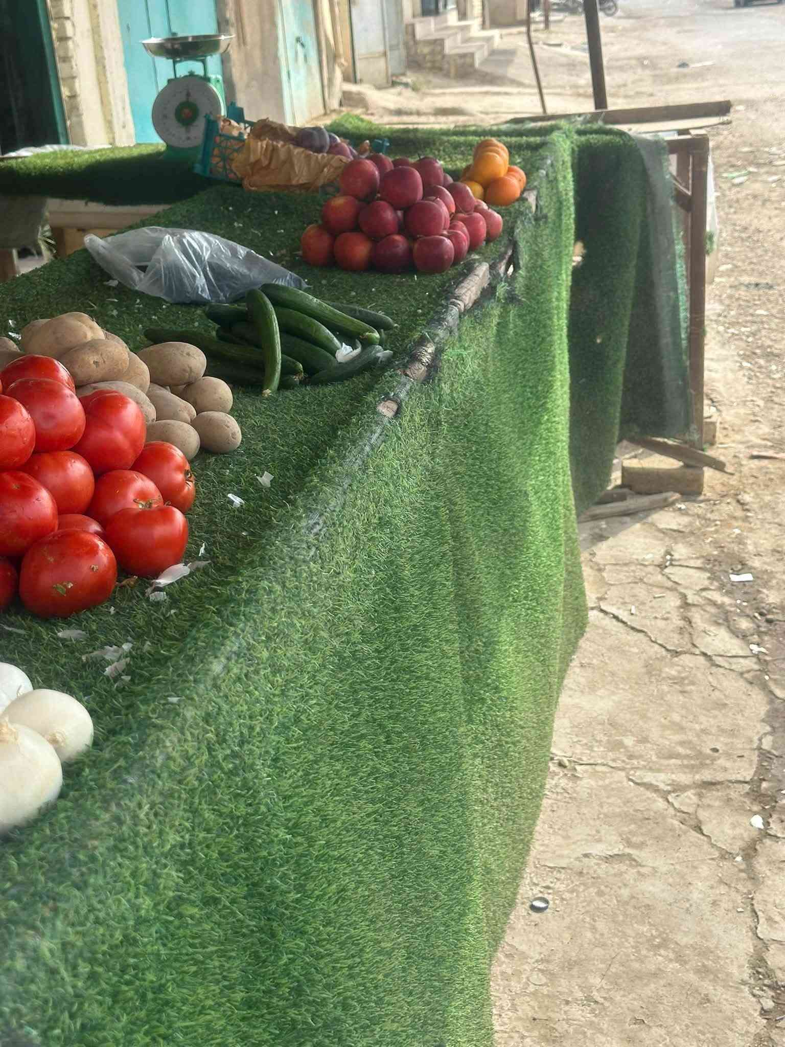 غراض محل للبيع الاستفسار الاتصال ***********
