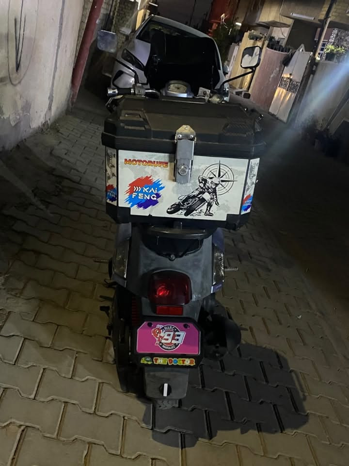 سلام عليكم ماكس بوليس كابريتر دراجه نضيفه هيه وغراضها ابيعها نضيفه مكينه بجيس اكفله الك السعر 750 بيه مجال قليل حك جيتك عنواني شعب ***********
