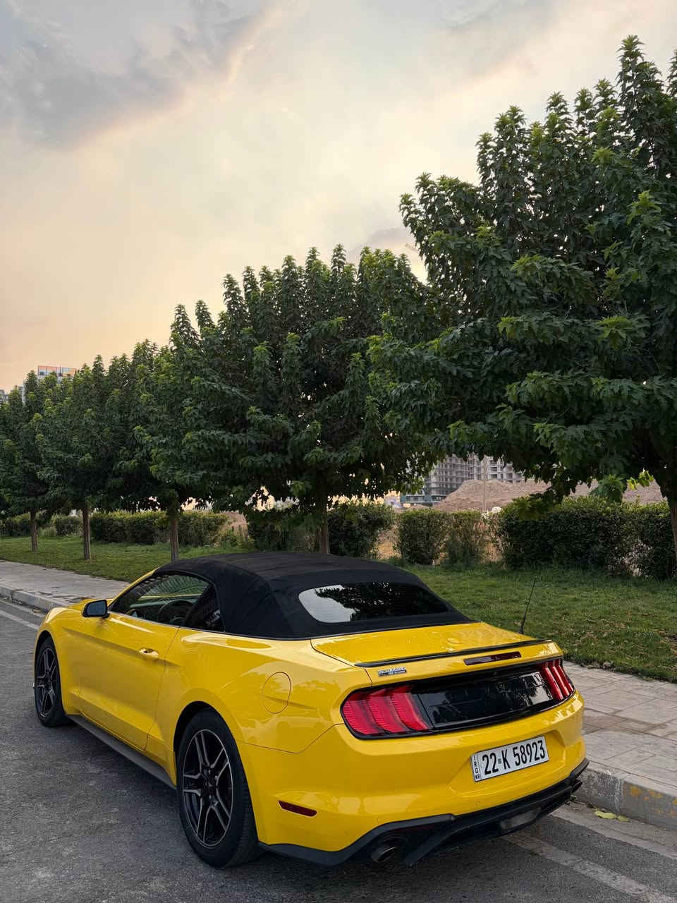 ﷽

Ford Mostang  2018
Eco boost 
فورد موستانگ ٢٠١٨ 
يكؤ بوست 
فول فول مواسفات 
مكينه به شه رت نه كرايته وه 
١٢٦ هزار كيلومتر رويشتيه 
بي بؤياغ كلين 
٢ پيدئاري هه يه 
گيچ ديجيتل بيلادي 
رادار پيش و ته نيشت 
خه تي جاده 
تحديد سورعه 
كوشين خزن 
كوشين كاربا 
كوشين جلد 
كوشين سارد و گه رم 
شاشه گه وره 
كارپله ي 
گيچ ٤ جور 
١٠ نمره 
ده ركه بسمه 
شه غال 
 ناو الوان 
زؤر مواسفاتي تر 
هه موو شتيكي به شه رت 
گير و مكينه و كارباي 
سعر - ١٥٨ و مجال 
*********** 
واتسئاپ أربيل, العراق
