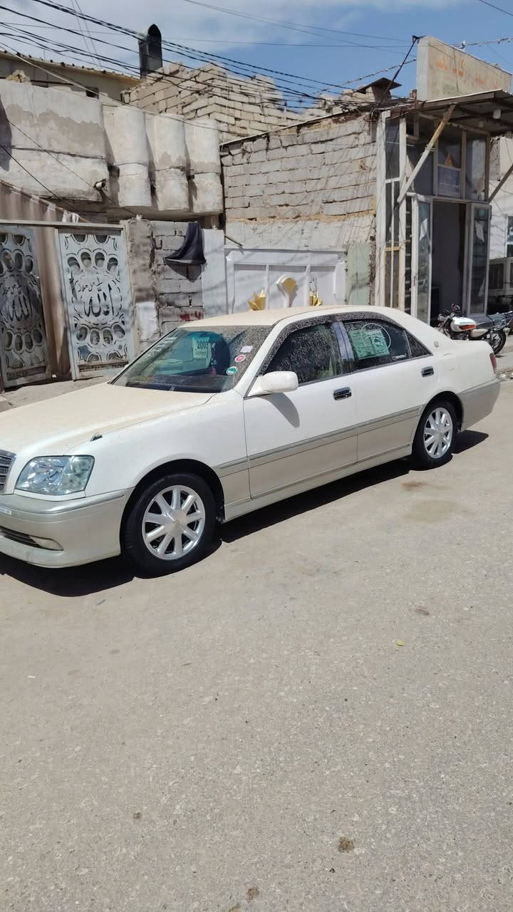 تسلام عليكم ملكه للبيع مكفوله كفاله عامه دكمتين مكينه وكير جدد تخم تاير جديد منضومه مال تبريد جديده مدفوع كمرك باقي بس ارقام مديل 2003 مكاني نجف انتصال ع الرقم خط فقط ***********
