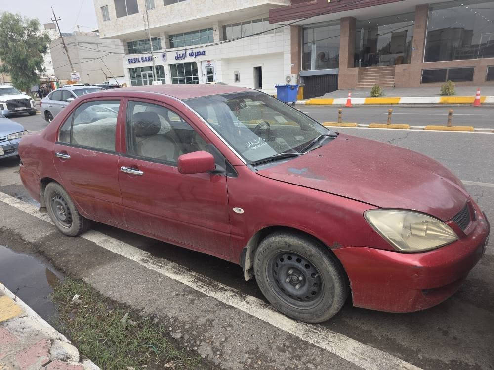 لانسر ٢٠٠٧ • جير عادي • بابين