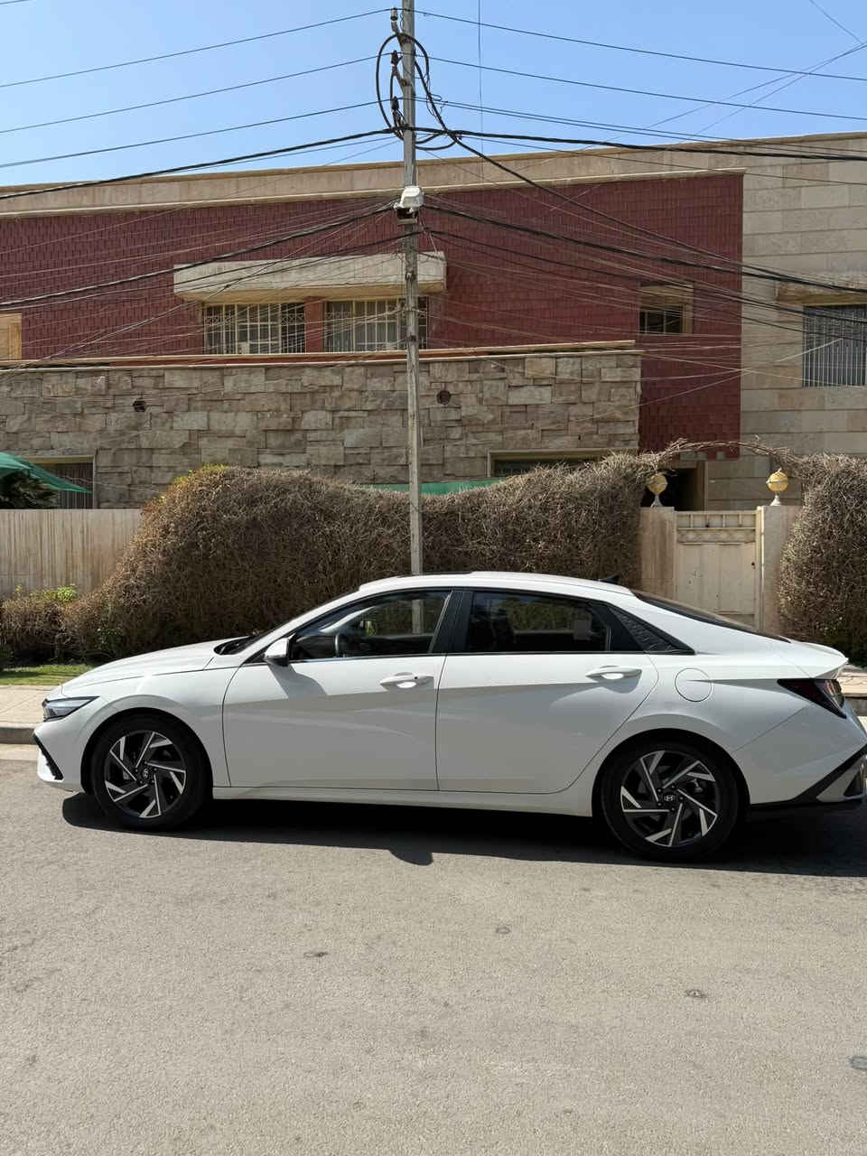 النترا 2024 تجميع صيني ماشية 24km
مواصفاتها حلوة ومعروفة 
ويل قياس 17
مري شفط
مقاعد جلد 
فتحة سقف 
السعر المطلوب 145 
مكاني المنصور الداوودي
***********

