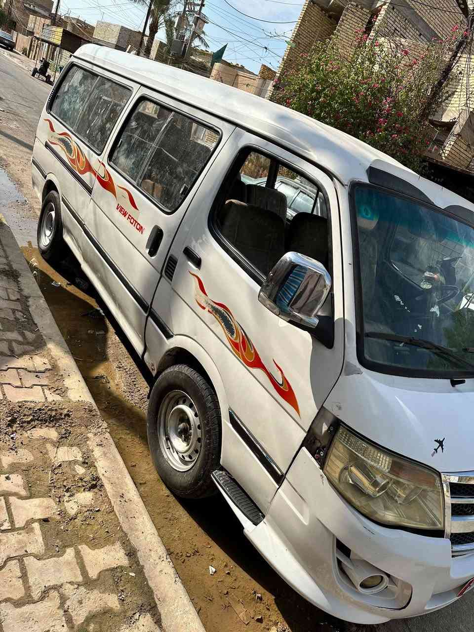فتون ٢٠١٤ رقم بغداد بأسمي
السلام عليكم
فتون موديل ٢٠١٤ بأسمي تحويل ثاني يوم،
مصفرة هيئة وغرامات 
رقم بغداد، مكينة وكير بلادي،
السيارة بيها نقوصات بسيطة 
وضربة كد اصبعين يم باب البانزين 

سعرها ٦٨ وبيها مجال بسيط حگ الجية

مكاني بغداد / الحسينية الراشدية 
رقمي ( *********** ) واتساب فقط.

نص مكتوب في الصور:
- NEW