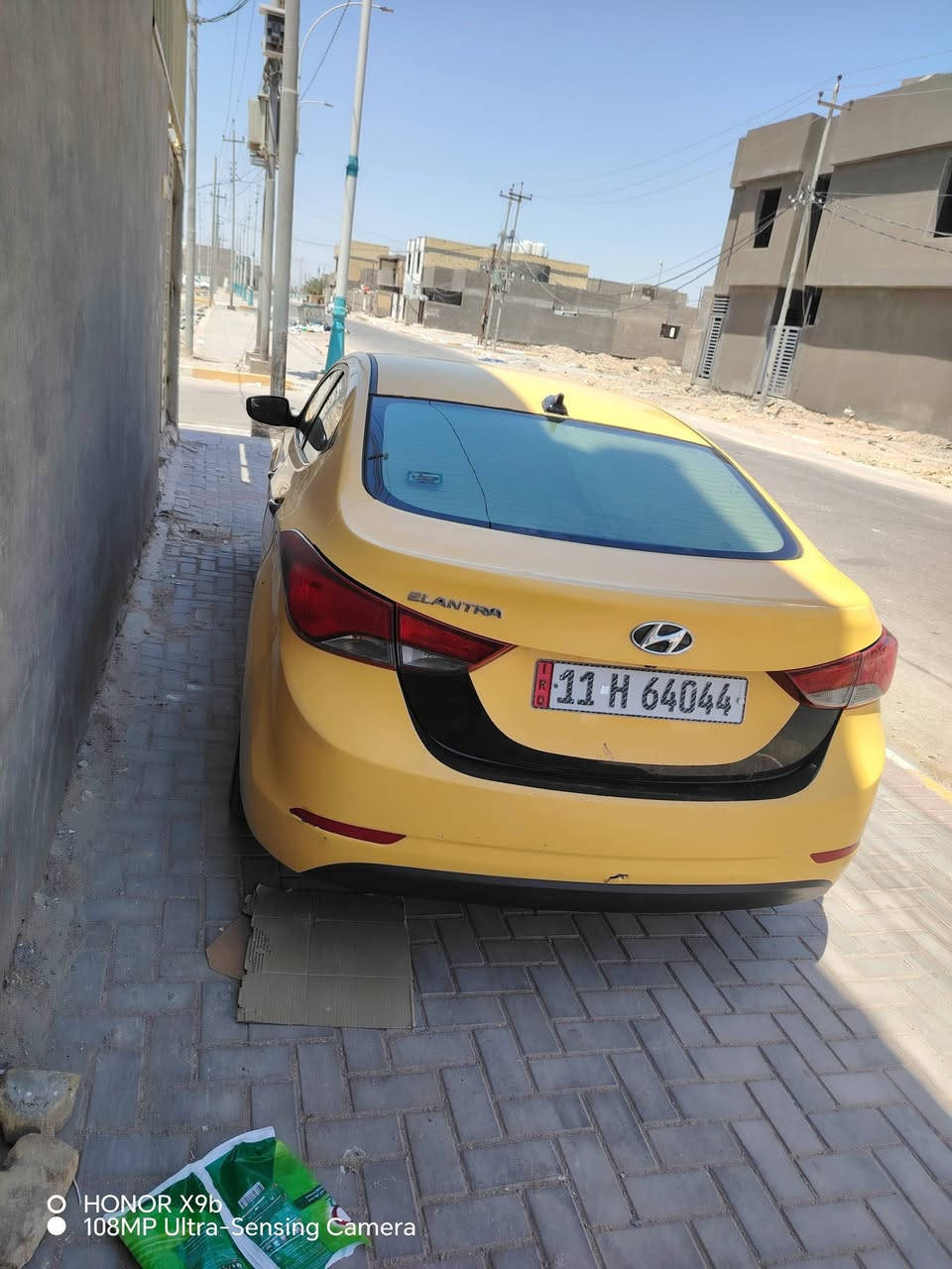 لانتره ١٦ فول فتحه بصمه مكينه ٢٠٠٠ رقم بغداد بسمي مشروع وطني صبغه وحده مكان سماوه ***********
