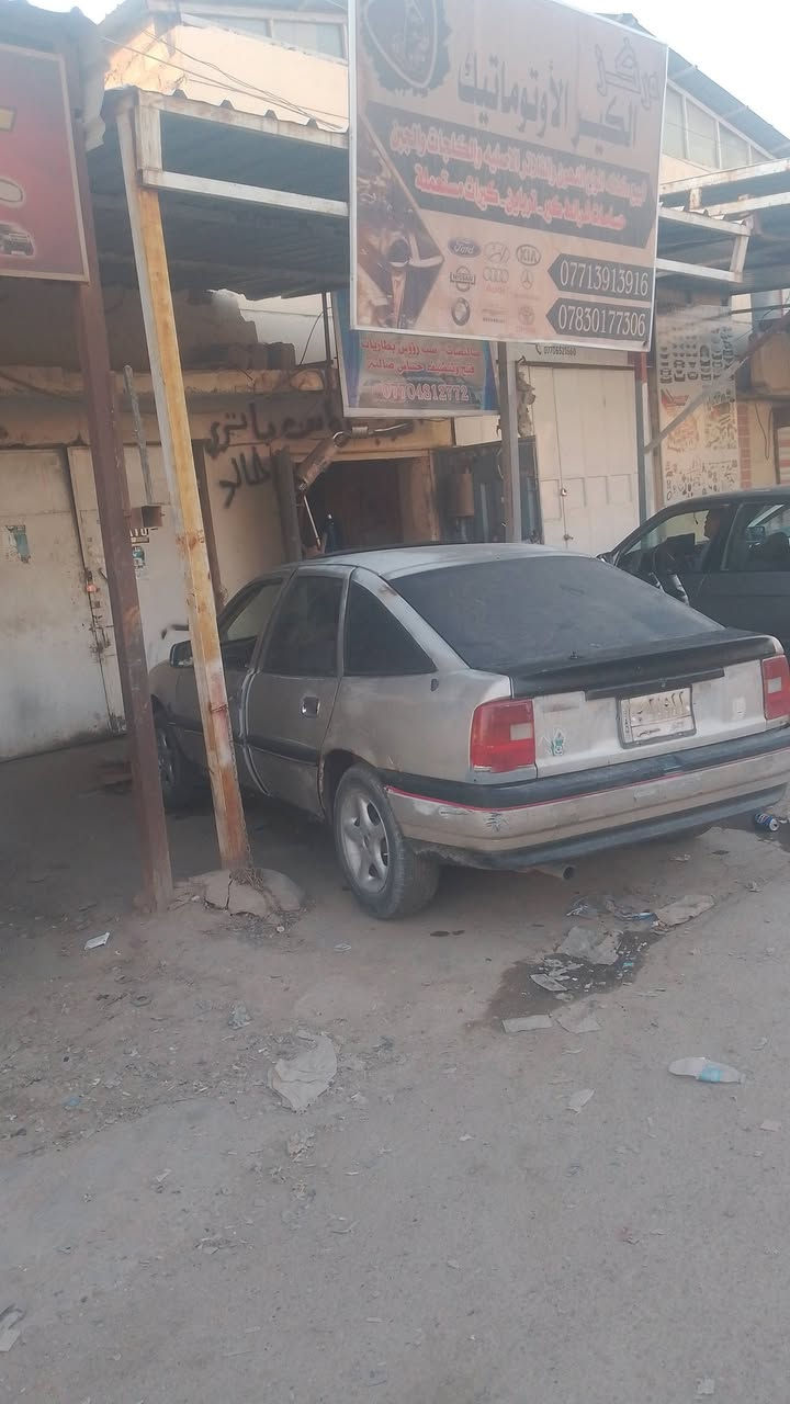 فكتره للبيع حلوه ومكينه حلوه السعر 13وبيه مجال نتصال واتساب ***********
