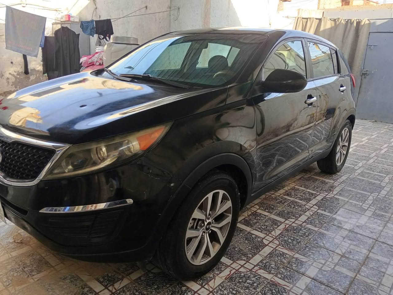 كيا سبورتج ٢٠١٦ امريكي حرة تحويل مباشر باسمي السيارة بيها تبديل بنيد مع مكانات بسيطة صبغ اثر جراد بسيط جاهزة من كلشي كير ومحرك مكفولات تبريد قطعتين 
السعر١١٩ 
بيها مجال بسيط
للاستفسار ***********
