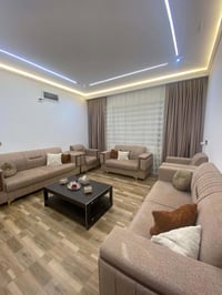 طقم كنبايات • ميز وغطاء وكوشات • حاوي الجوسق