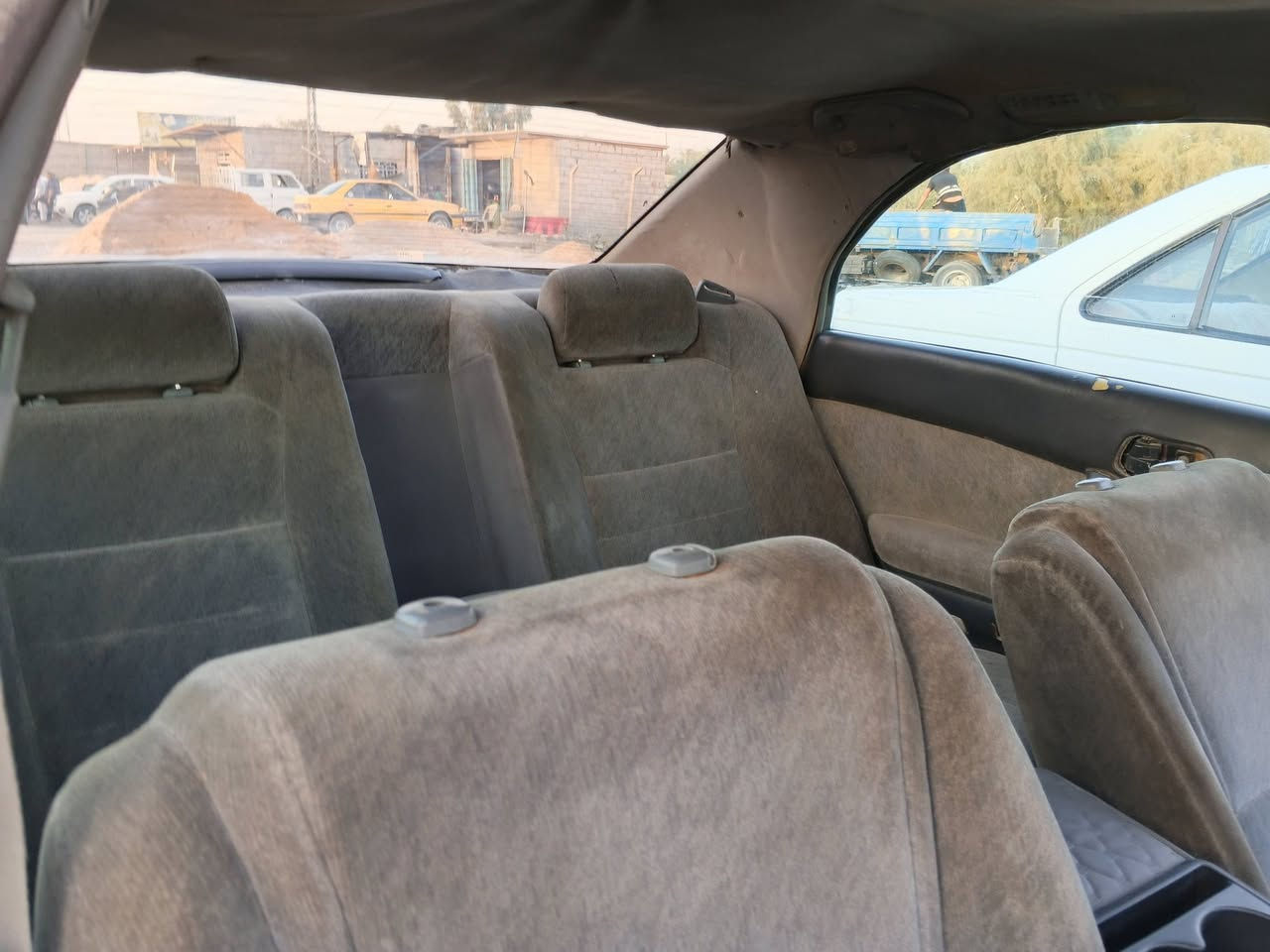 السلام عليكم بطه موديل 93كير وكينه وحداديه 80%100جاهزه كهربائية كله شغله حلوة كشره كدام عينك رقم بغداد ألماني للبيع بيه كصه بس تحويل مباشر تخم تاير باتري جديد ترايك وين ميعجبك للبيع السعر 30وبيه مجال مكاني بابل التصال عله رقم ***********
