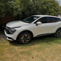 2024 KIA SPORTAGE, LX كيا سبورتج 2024  تبديل بنيد مال حاويه اصلي + بار...