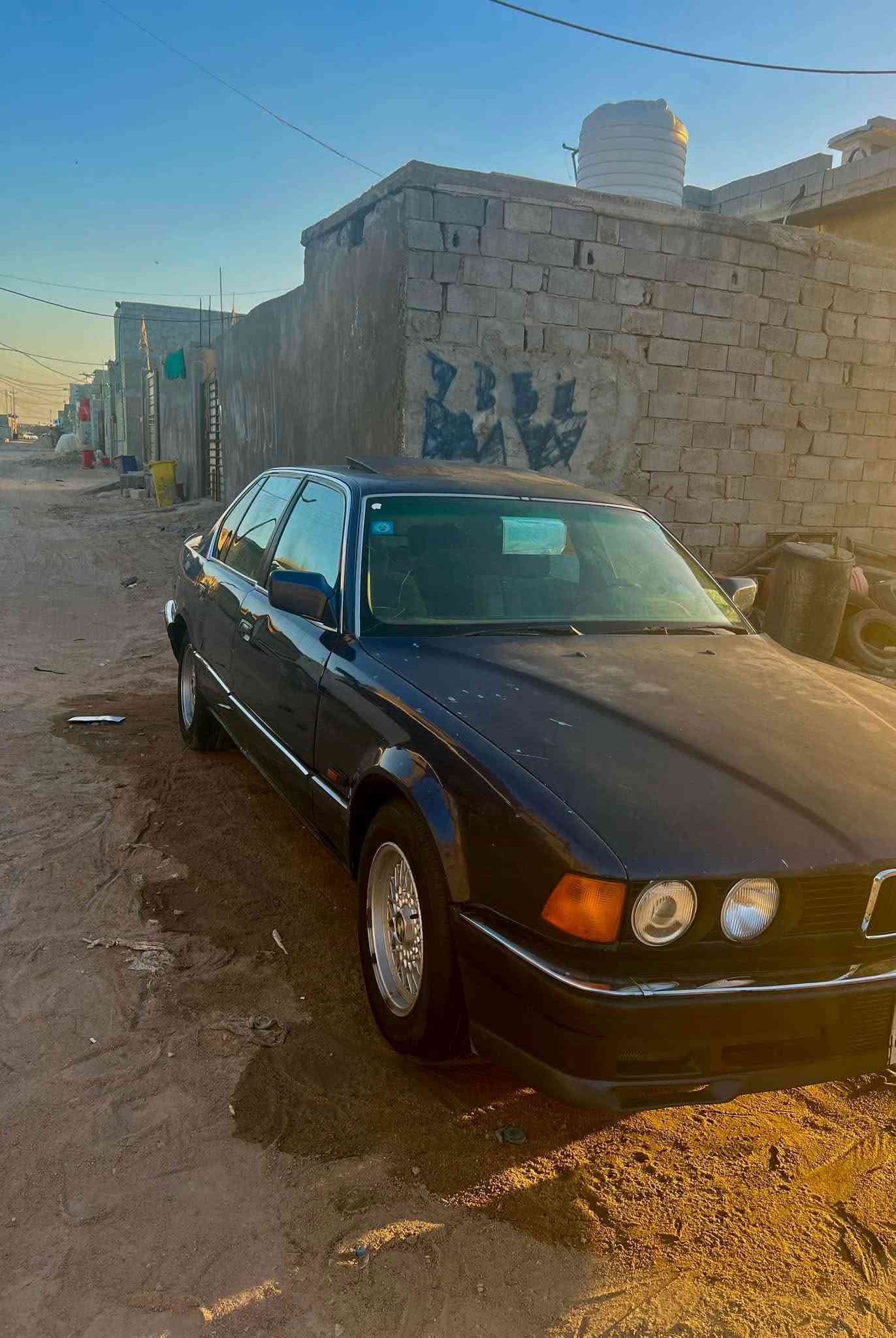 بي ام ٧٣٥ • ١٩٨٧ • مكينه وكير جديد