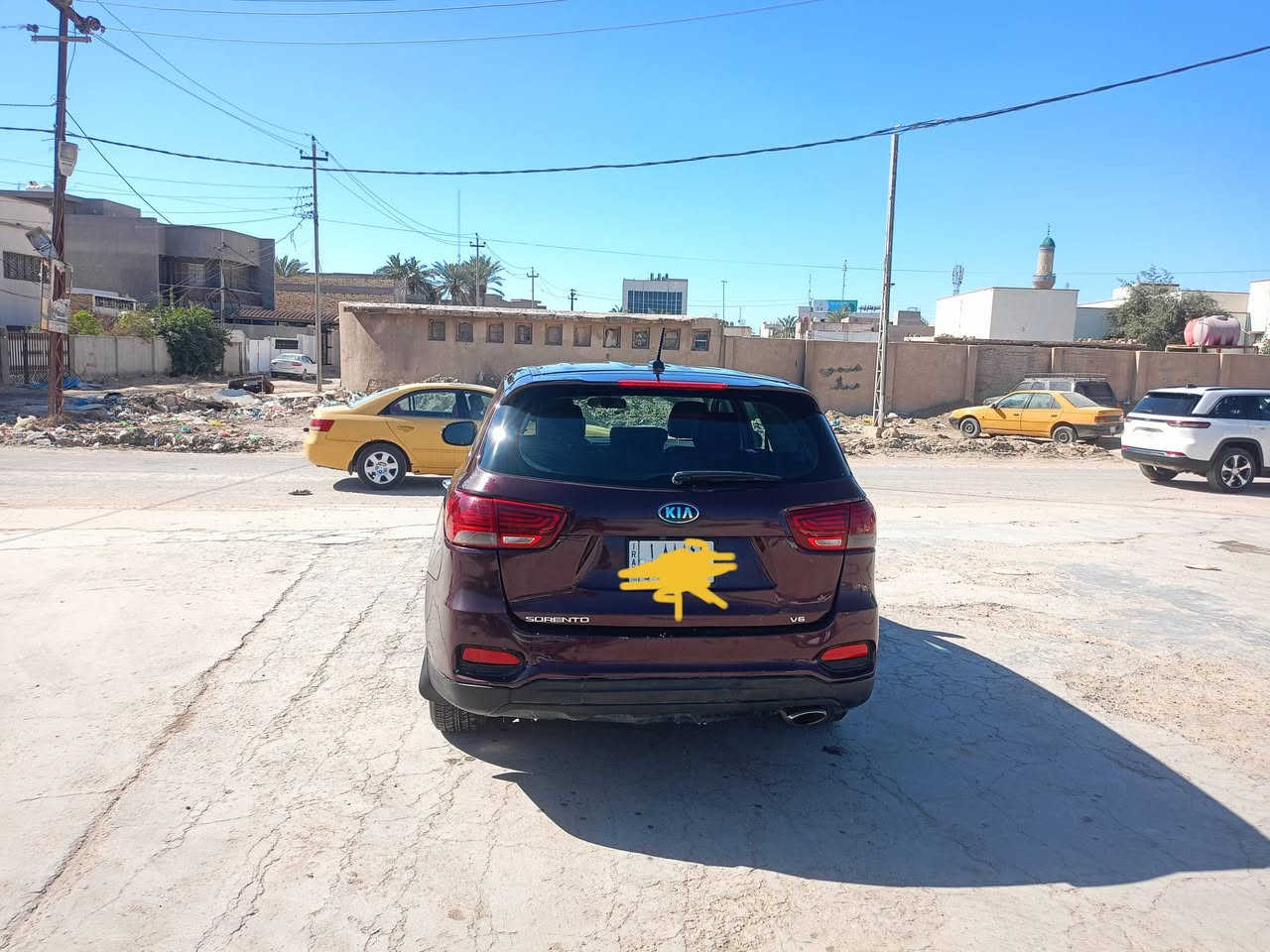 سورنتو وارد مديل 20 رقم بابل بأسمي السيارة جاهزة الضرر قبق الجنطة فقط تحويل ثاني يوم السيارة موجودة في الديولنية مبايل *********** موجود واتساب السعر 185 بيه مجال قليل
