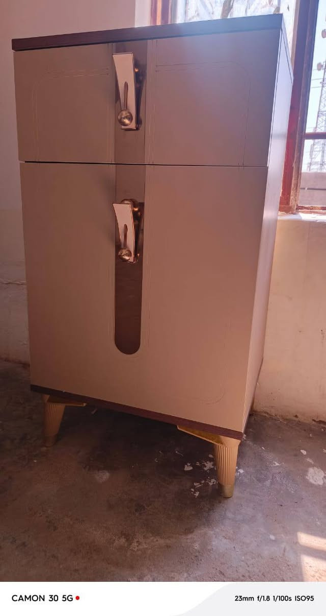 اعيد النشر بسبب الوعود الكاذبه مستعجل عل بيع
غرفة نوم تركي درجه اولى 10 قطع بعدها جديد صار شهرين من اشتريتها كنتور 8 ابواب سرير خزن لد اناره للبيع السعر 850 وبيها مجال  للاستفسار *********** مكاني كربلاء

نص مكتوب في الصور:
- CAMON 30 5G 23mm f/1.8 1/50s ISO635
- CAMON 30 5G  23mm f/1.8 1/50s ISO776
- CAMON 30 5G
- 23mm f/1.8 1/100s ISO95
- 23mm f/1.8 1/50s ISO582
- CAMON 30 5G 23mm f/1.8 1/50s ISO915
- CAMON 30 5G 23mm f/1.8 1/50s ISO569
- 23mm f/1.8 1/50s ISO338