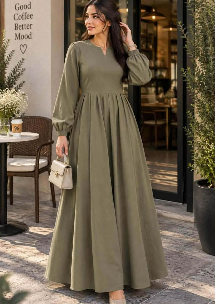 كومه ليك بابه تي عه زي تايبه ت
قوماشي كه تان 
بو فروشتن 
قياسي فري سايزه 
Mتا xl
ئه م ره نگانه به رده سته  بو داواكردن 

***********

نص مكتوب في الصور:
- ROYA FASHION Good Coffee Better Mood | 20,000 IQD ته نها ٢٠ هه زار Katan Fabric قوماشی که‌تان | Free Size M, XL فری سایز M, XL
- ROYA FASHION Good Coffee Better Mood ♡ Katan Fabric | قوماشی ته نها ٢٠ هه زار 20,000 IQD Free Size M, XL | فری سایز M, XL