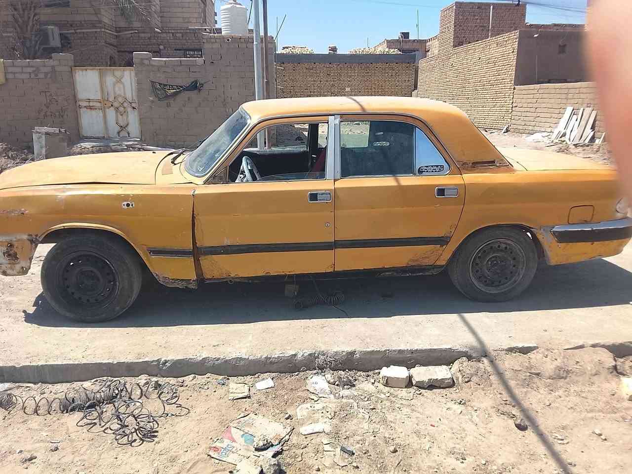 فولكه للبيع كوم حديد او تريد ارقامها وياها راعيها موجود ورقمها ذي قار
بدون مكينه وكير مكاني سوق الشيوخ 
سعرها 6 وبيه مجال 
رقمي ***********
