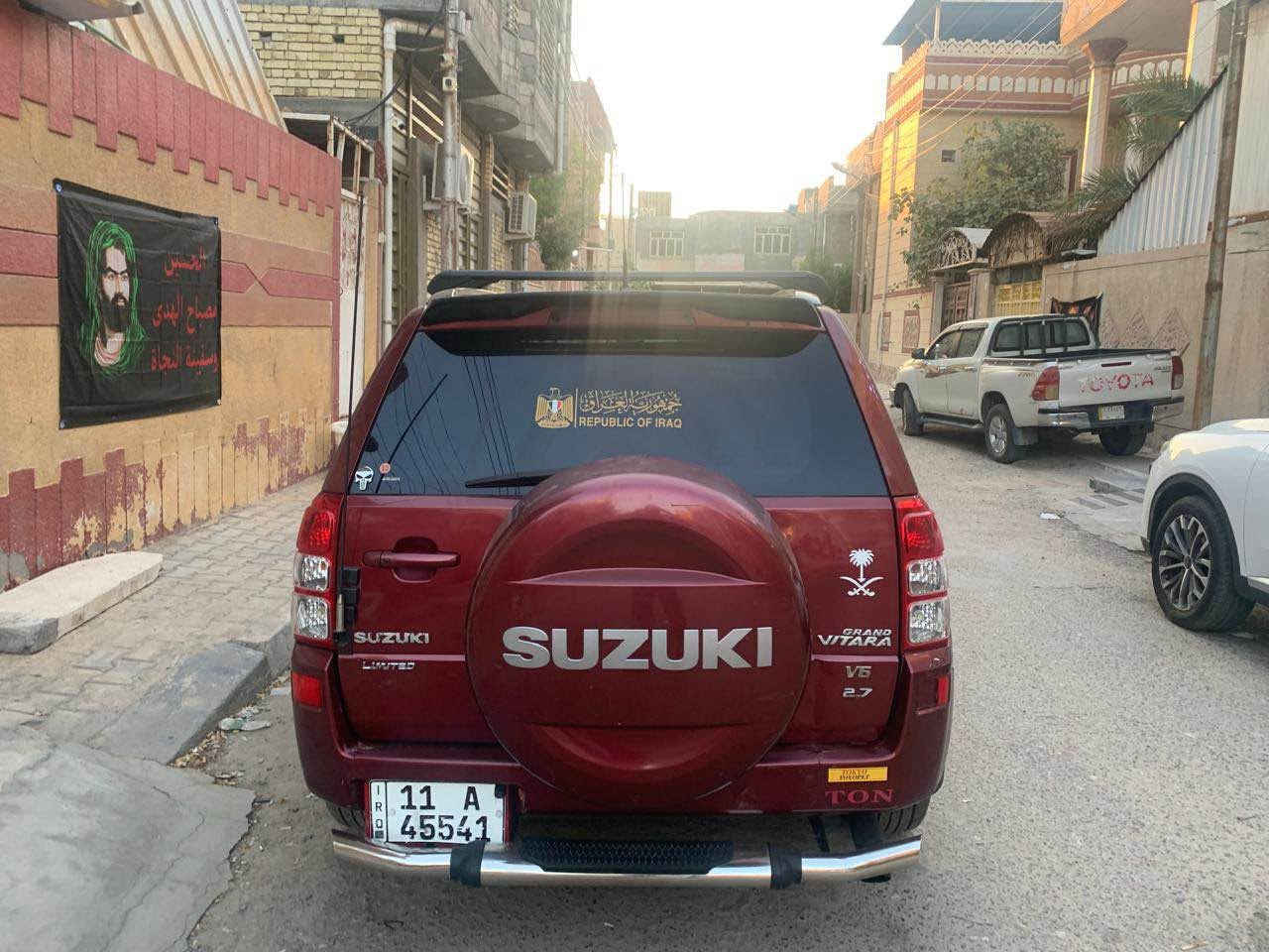 سازوكي فيتارا  موديل ٢٠٠٨ جاهزة بمعنى الكلمة من كلشي رقم بغداد الجديد باسمي سنوية لغاية ٢٠٣٠ وارد امريكا حادثها فقط ربع جاملغ امامي ايسر بدون دواخل والبنيد مصبوغ عندي اثر جراد فقط السيارة فتحة سقف كشنات هيتر بصمة أبواب عدد ٣ محرك ٦ سلندر ٢٧٠٠ جديد حدادية جديدة تبريد منظومة جديدة تخم تاير جديد قبل شهر مشدود باتري قبل شهرين مشدودالاضافات على السيارة دوس داخلية ترحيب جنح خلفي على الصندوق درع امامي درع خلفي دوس جانبية شاشة مع كامرة خلفية السعر المطلوب ٨٥ والسيارة صار عندي ٣سنوات سبب البيع عندي بناء الاتصال ع الهاتف *********** السيارة موجودة في البصرة البصرة, العراق
