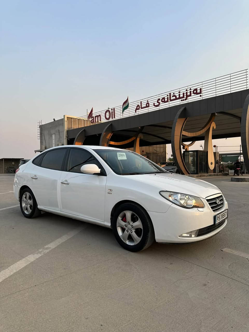 Avante 2008 brawa
ئاڤانتی ٢٠٠٨ براوە
بێ کۆد 
مەکینە مەڕخوب دکشن بەرز
گێڕو مەکینە ی بەشەرت 
تەقەو رەقەی بەشەرت 
خایسی نییە
کەڤەری نەگۆڕاوە
سەخفی بێ بۆیاخە 
ویل گەورە 
ئاوینە شەفت 
کوشن جڵد و هیتەر 
لایت بیلاد رەشە
زۆر زۆر پاک و خاوینە 
پێویست بە وەسف ناکات وێنەکان خۆی ئەدوێت
شوێن رانیە 
٥٣ مامەڵەیەکی برایانە 
***********
