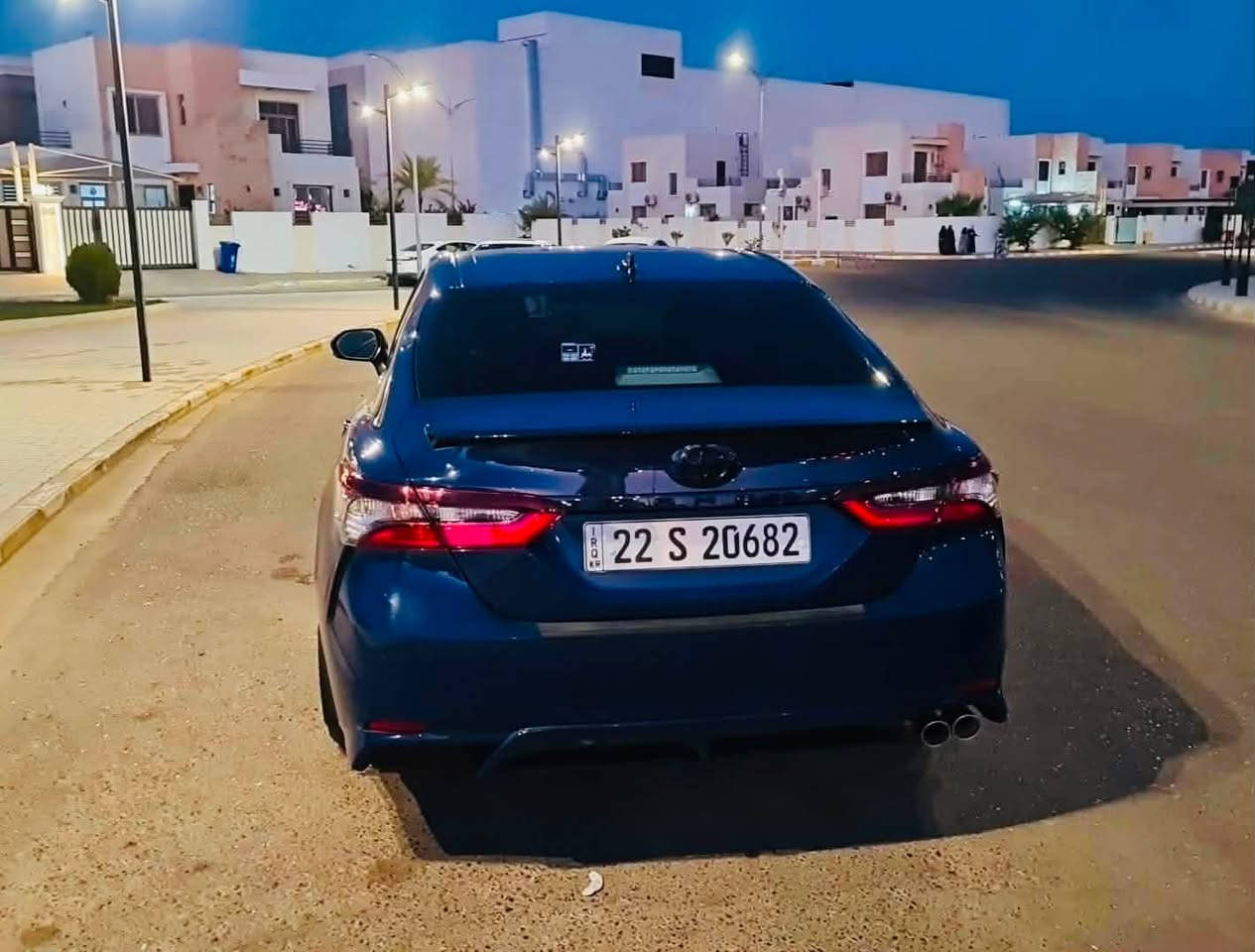 السلام عليكم
للبيع
               2023 TOYOTA CAMRY, SE NIGHTSHADE                              
‏   EDITION
كامري  2023 se امريكي بلاك 
رقم الشاصي 4T1T11AK9PU122984
رقم اربيل باسمي  
محرك 2500 4 سلندر
بصمتين وياها
كشن جلد 
شاشة كار بلاي 
سستم صوت
كروس سرعة
تحديد مسار 
شفتات ستيرن 
مودات قيادة 
قيادة ذاتية 
رادار 
كامرا خلفية
ويل مميز بلادي
وبعد موصفات الse معروفة
حادثها سطحي بدون دواخل 
 ايرباك ستيرن راجع سستم  
ماشية 33 mi
السعر 19000$
 
‏‭ ***********
