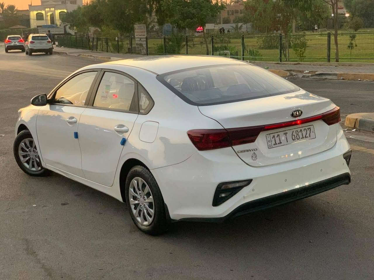 سلام عليكم سيراتو للبيع 2021 بغداد بسمي هزه وسنويه جديده   ماشيه 47 الف حقيقي كير محرك كفاله   مواصفات عاديه سياره تبريد ثلج  تخم تاير كهربائيات جديده جاهزه من كلشي   

سعره 142 وبيه مجال بسيط ال شراي بيع مستعجل المو شراي لا يكسر بحلال العالم بيع فقط 
أي استفسار اتصال 
*********** 
مكان سماوه
