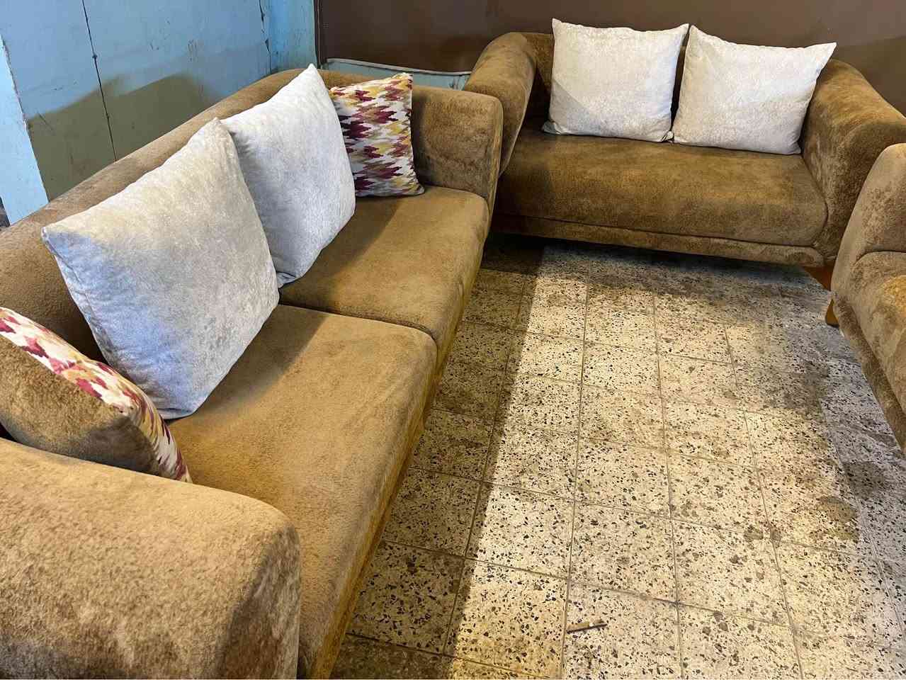طقم ١٠ مقاعد • استعمال قليل • نهضة بغداد