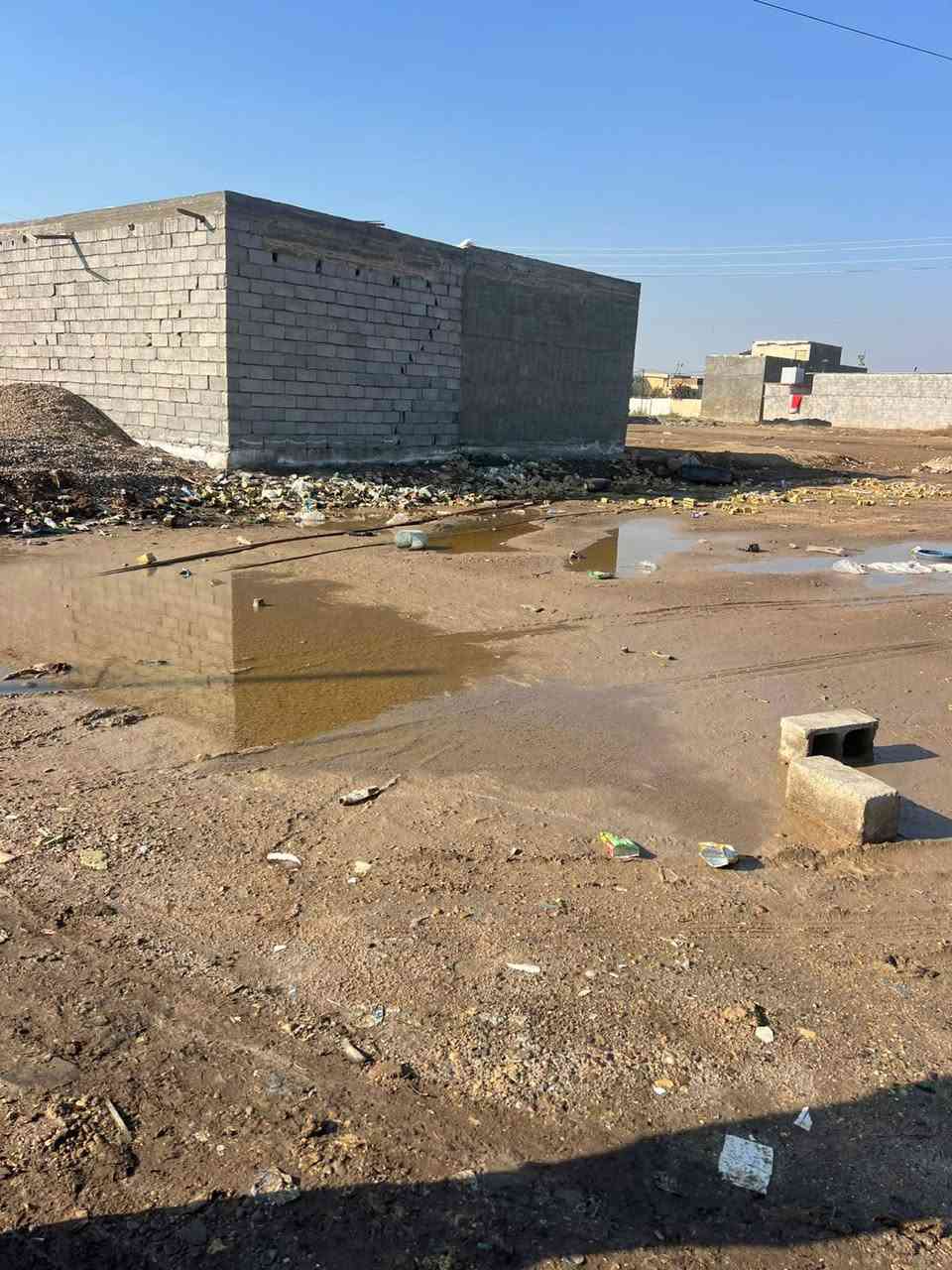 كاع زراعي بسويب قريب على شرطه الخامسه قرب بانزين خانة مال بيت  جعاري
مساحه 130 متر ركن 
سند 17
نزال 20
عرض 7ونص 
الشراي يراسل ع رقم ***********
اي تفاصيل  ريدها 15بيها مجال سند اصولي تفاصيل ع قم
