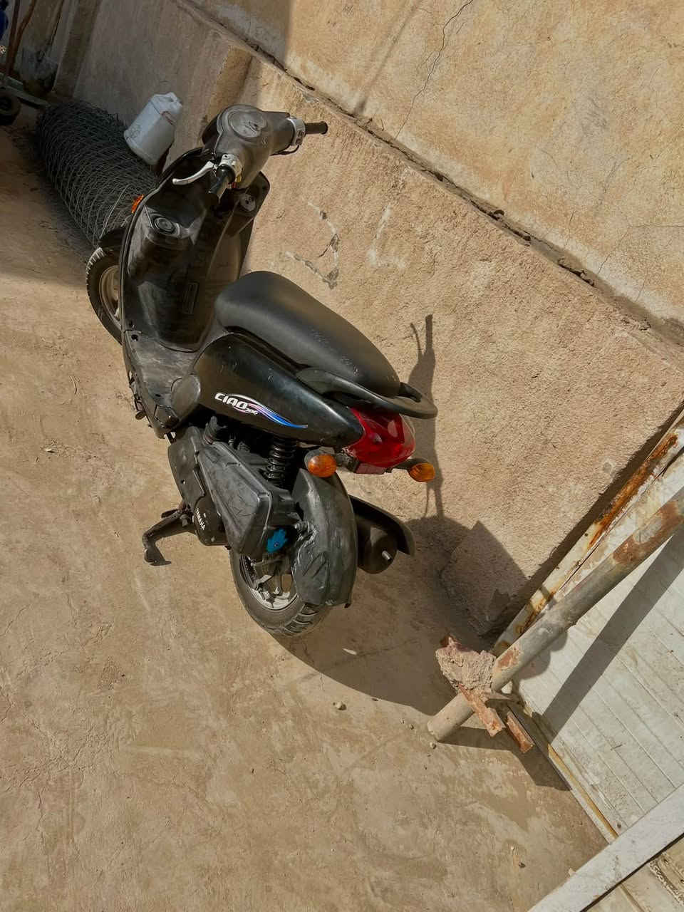 سلام عليكم فله للبيع مانقصها أي شي سعر ٥٥٠ قفله رقم***********

