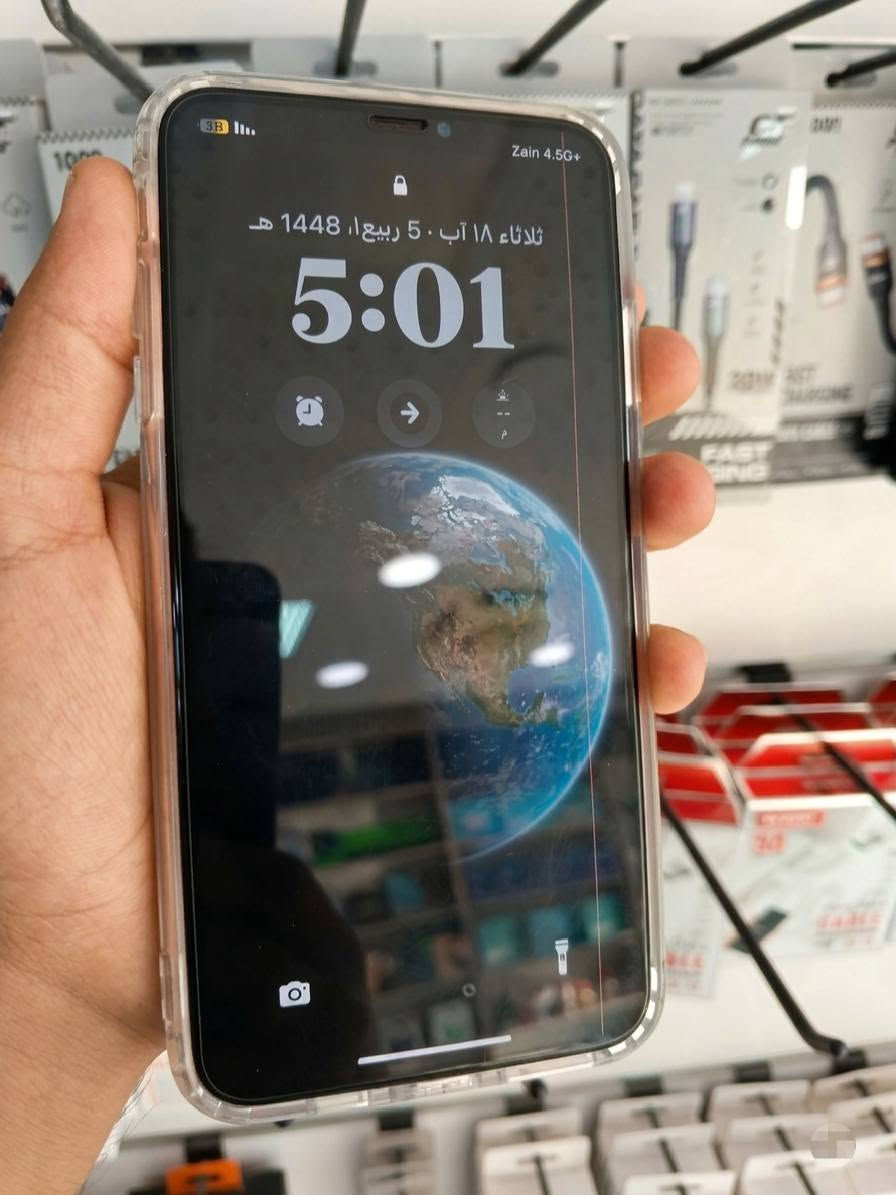 *للبيع أو امراوس أكس اس ماكس iPhone XS Max 📱
#### *مواصفات الجهاز 👇 
- *الذاكرة*: 256GB 
- *الحالة*: مستعمل - نضيف 100 بل 100
- *البطارية*: امبدلة فقط بطاريه اصلية 100% 

###*الملاحظات المهمة - للامانة الجهاز وكع مني ولفيس أيدي وكف  وصار خط بلشاشة بيها خط صغير جداً ما مأثر  علا شي وصارله سنه عندي كلشي ما علي الله شاهد بس لان محتاج فلوس اريد ابيعه أما  الباقي كله مكفول ✅ وعندي فديو اله بلخاص مصوره ✅

 *السعر*: 150الف 
 *المكان*: بغداد - ابو غريب
 *للتواصل*: ‪‏‪***********‬‏ وتساب وعل خاص 
*ملاحظة*: ماعندي توصيل ❌
