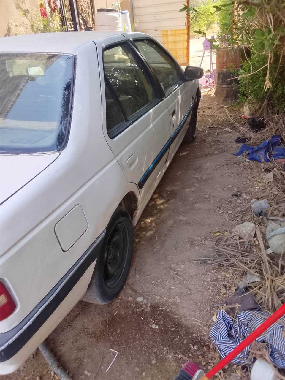 بيجو 405 • ٢٠١٤ • رقم انكليزي