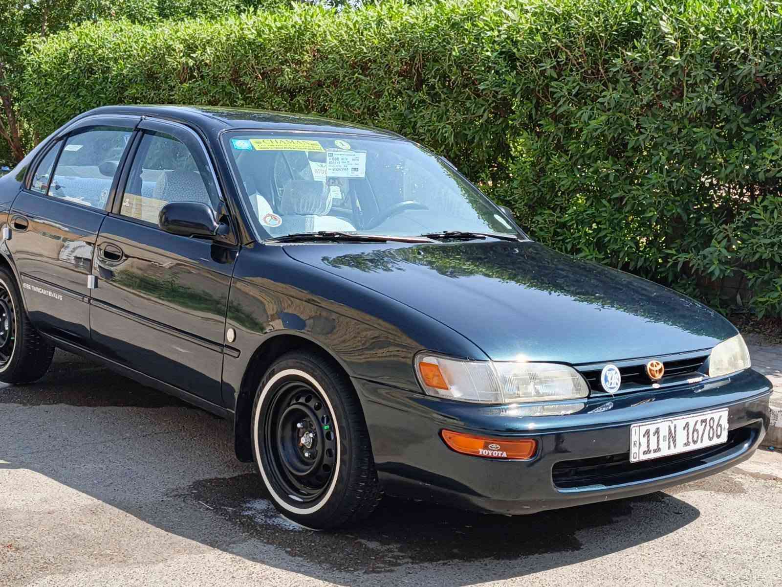 ( سلام عليكم  )    كورله ايسر بلاد   موديل  1996 وارد امريكي ليبل واحد  رقم    بغداد  بأسمي سنويه لغايه  2028  تخم  تاير جديد      مكينه.  جديده   كير حداديه    سياره جاهزه من كلشي  مكفوله  من ضربه  ولخياس فقط.صبغ  جماله اثر جراد  سياره    أحلى  من  صور    كهربائيات  تبريد   كلها    شغاله    سياره   جاهزه   من   كلشي    العنوان  واسط نعمانيه  السعر  (70) وبيها مجال (***********)  (حبي ماعجبك  المنشور   اعبره   وكلشي  اكو  بسوك)تحياتي
