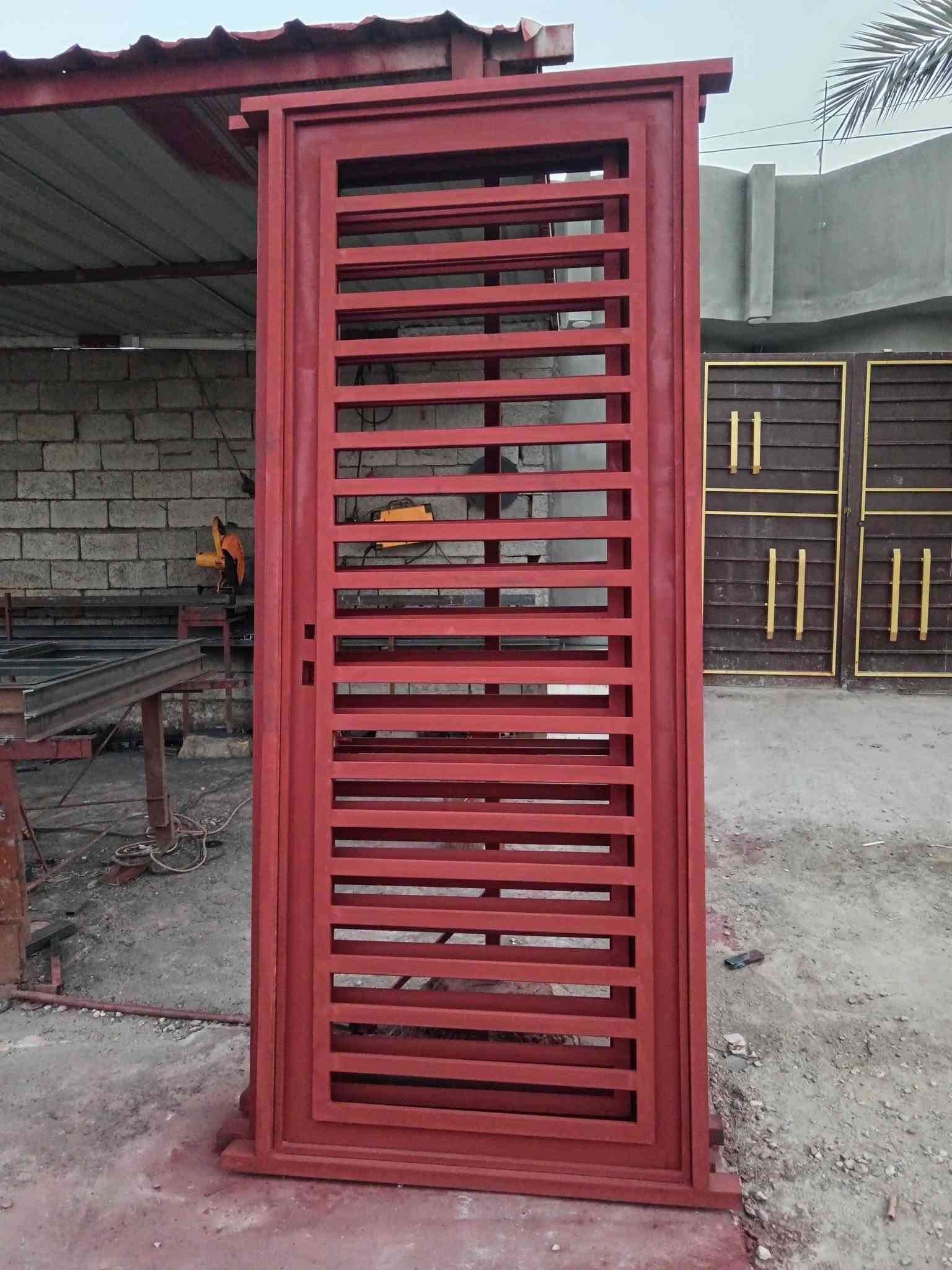 سلام عليكم مستعدون لتفصال كافة انواع الأبواب والشبابيك حديد ثقيل درجة اولى الحداد مصطفى الركابي ***********
