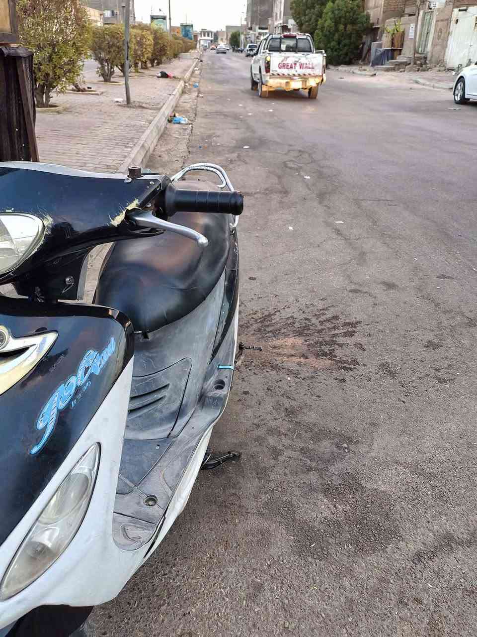 ماكس جاهزه من كلشي كهربائيات كله شغاله بس السلف تكمه عاطله وبيهه صوت بلكام شفت شي بصيط ومايكلف ب٣٥٠ رخيصه كلش ***********
