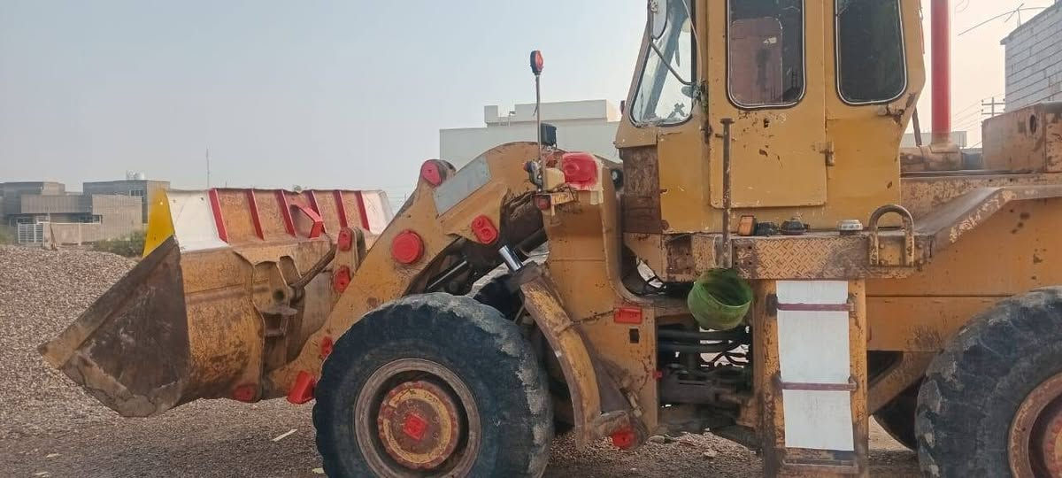 سلام عليكم شفل للبيع موديل 79 محرك بي جاهزه لعمل
 *********** مكاني حله
