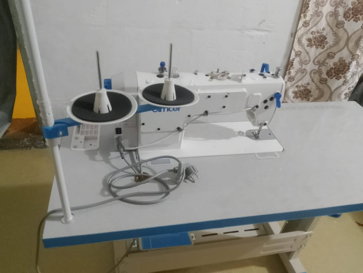 للبيع مكينه خياطه 
مستعجل عل بيعه 
سعر خاص مكاني كربلاء 
***********
