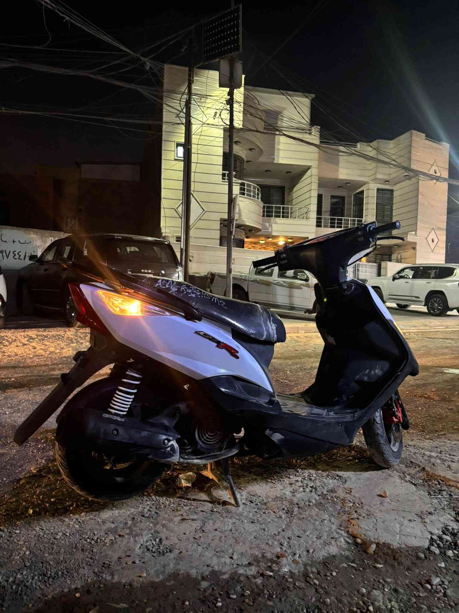 دراجه ثعلب البيع سعره 800 وبيه مجال حك جيه إمكاني بغداد الكرخ  ***********
