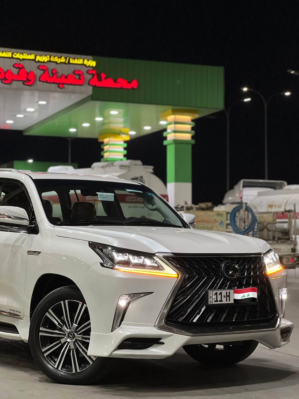 السلام عليك👋🏻👋🏻👋🏻

للبيع 

LX570 لگزز بريم 

سنة الصنع:2019 

خليجي 

عداد المسافه:110000 KM

ثلاث 3 قطع صبغ 

والباقي كفاله عامه 

كير محرك شرط 

الملكيه:بأسمي شخصياً 

سعر السياره 55000$ 

مكان السياره:بغداد الرصافه

للاتصال
***********
***********
