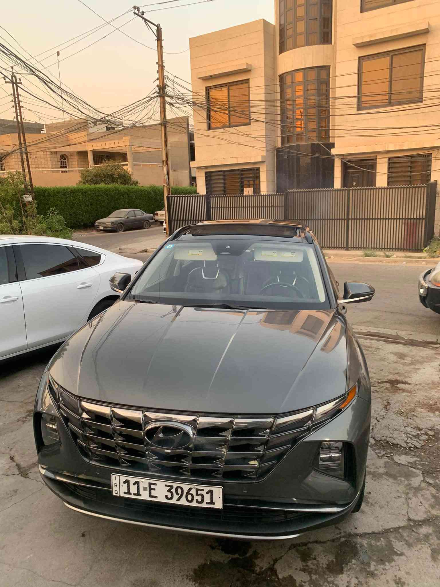 السلام عليكم للبيع توكسان موديل 22 فول الفول  ماشيه 33 حادث قبغ جنطه او جاملغ خلفي اوجاملغ الثاني بي بارد كير محرك صدر كله جديد محرك 2000 تيربو مكان السياره حي الجهاد السعر 160 مجال بصيط ***********
