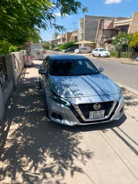 Nissan altima 2023SV 🌟نيسان التيما 2023 SV 🌟  مواصفات SV فول عدا فتحه ...