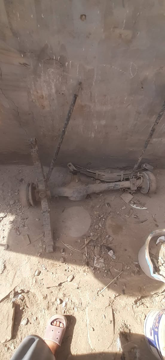 كسن ورك لبيع ٣ تاير لبيع  ***********
