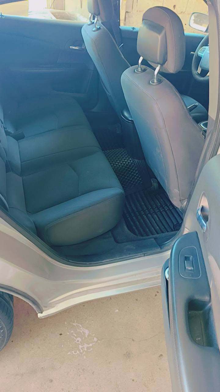 سي200 موديل 13 حادث خلفي جنطه وجملغات بس رش بدون دواخل سياره جاهزه من كولشي كير مكينه كهربائيات رايتر مي جديده منظومه تبريد الله رقم بغداد انكليزي بسمي سنويه لل 27 سعرها 80 وبيها مجال مامتواججديده فريز جديد تخم تاير جديد سياره خير مند على الفيس رقمي *********** بي واتساب@
