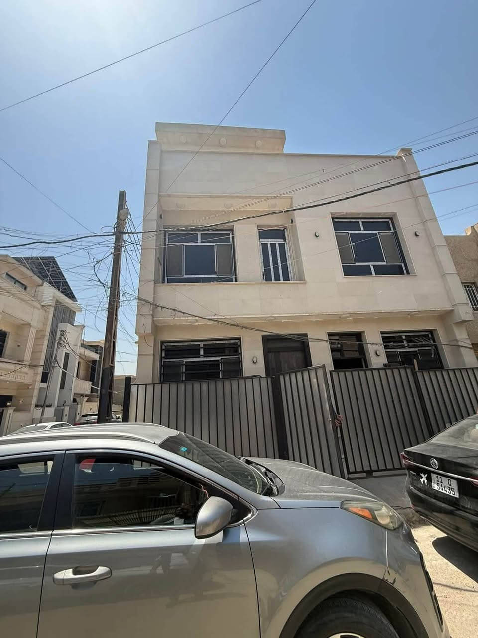 للايجار ٥٠ متر ٣غرف نوم وصالة ومطبخ وخدمات السيدية مربع الضباط ايجار ٩٠٠ الف للاستفسار***********
