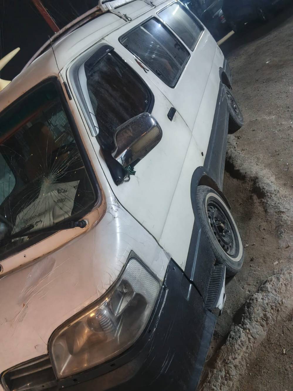 منغولي موديل ٦ • رقم احمر • بغداد شرطة رابعة