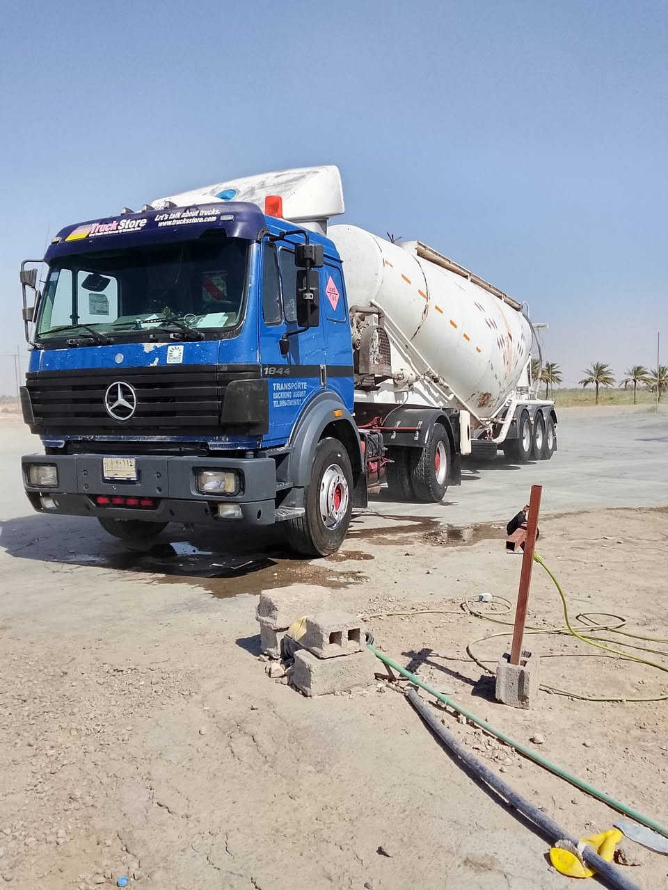 البي موديل 96
مكينه 44 سوده ام الحيه مكينه جديده 
كير نجمه كهربائي 155 
شاصي سبرنك مكفول (سبرنك هوائي)
تخم تاير صار شبوع من شديته
سنويه سايلو اسمنت لغاية 2028 بأسمنه مداور جاهز 
حداديه عامه جديده تبريد شغال السياره جاهزه للعمل ما عايزه برغي   السعر 180 
للاستفسار اكثر ***********
