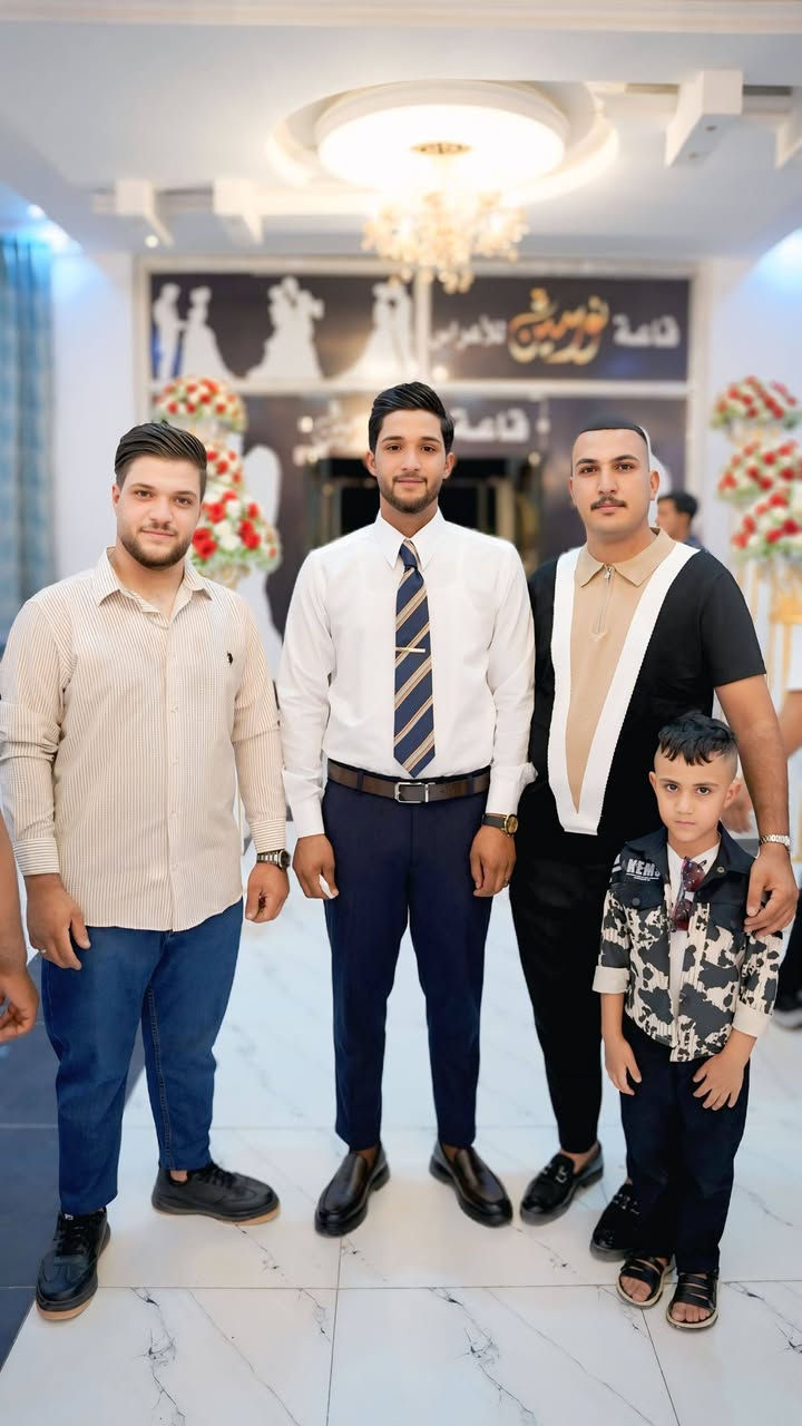 ريحة الياس وحنّة العرسان، وهلاهل تلف المكان. من تصوير أسوار ميديا للحظات حنة الغوالي، ربي يجعل أيامهم كلها سعادة."
​#تصويري #مصور_مناسبات #خطوبة #فوتوغرافي #لحظات_لا_تنسى #مصورين #عدسة_تصوير #حفل_حنه #ألف_مبروك #عرسان #Babil #IraqiPhotographers. 

للحجز والاستفسار الاتصال على الارقام التالية 
 *********** 
:***********
