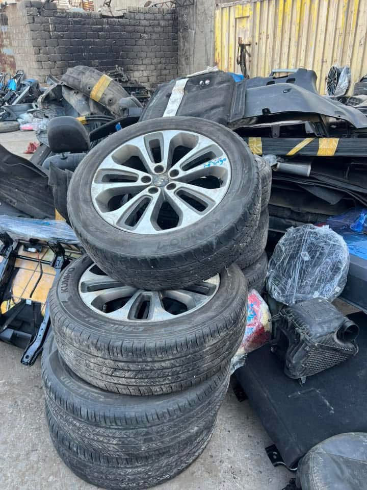 يوجد لدينا جميع قطع غيار سورنتو 2014 
شركة ماهر الحجار 
يوجد توصيل لجميع محافظات العراق 🚚 
للتواصل: ***********….. ‭***********‬

